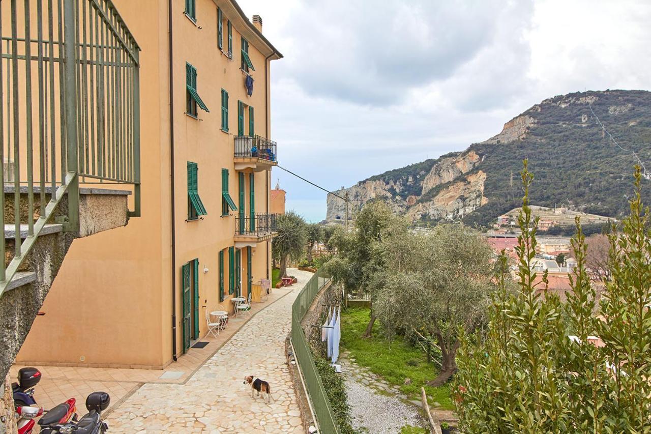 Rivierarent Appartamento Ulivo Finale Ligure Dış mekan fotoğraf