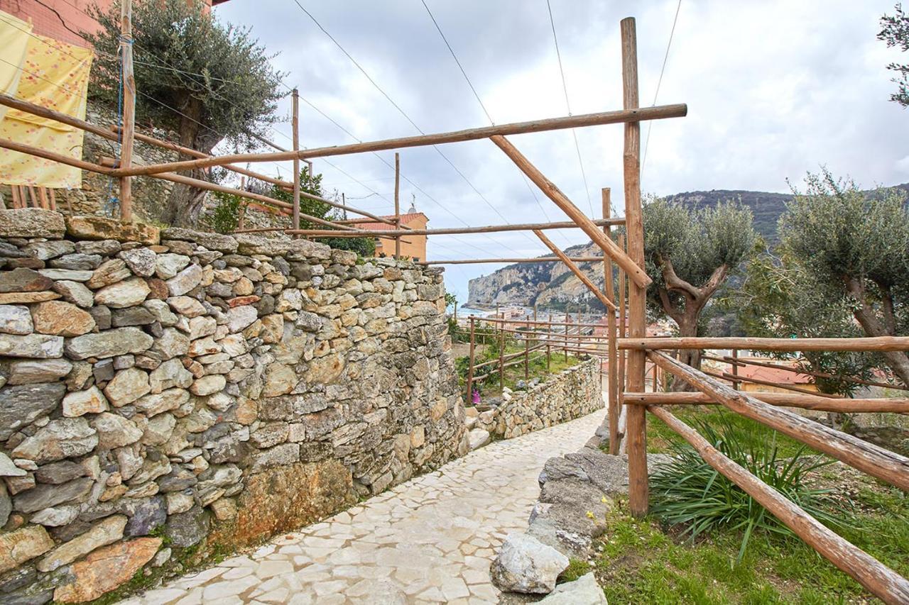 Rivierarent Appartamento Ulivo Finale Ligure Dış mekan fotoğraf